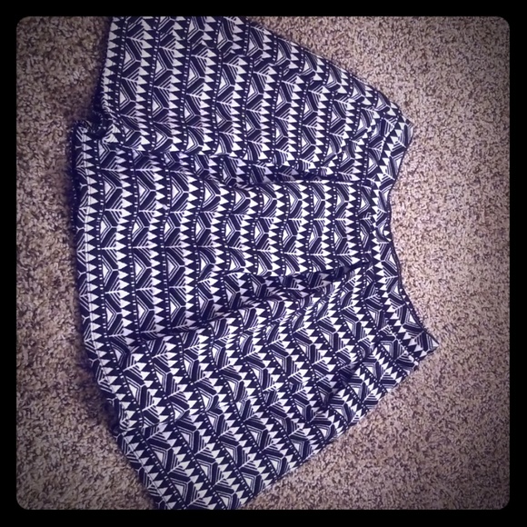 Mini Skirt - Picture 1 of 3